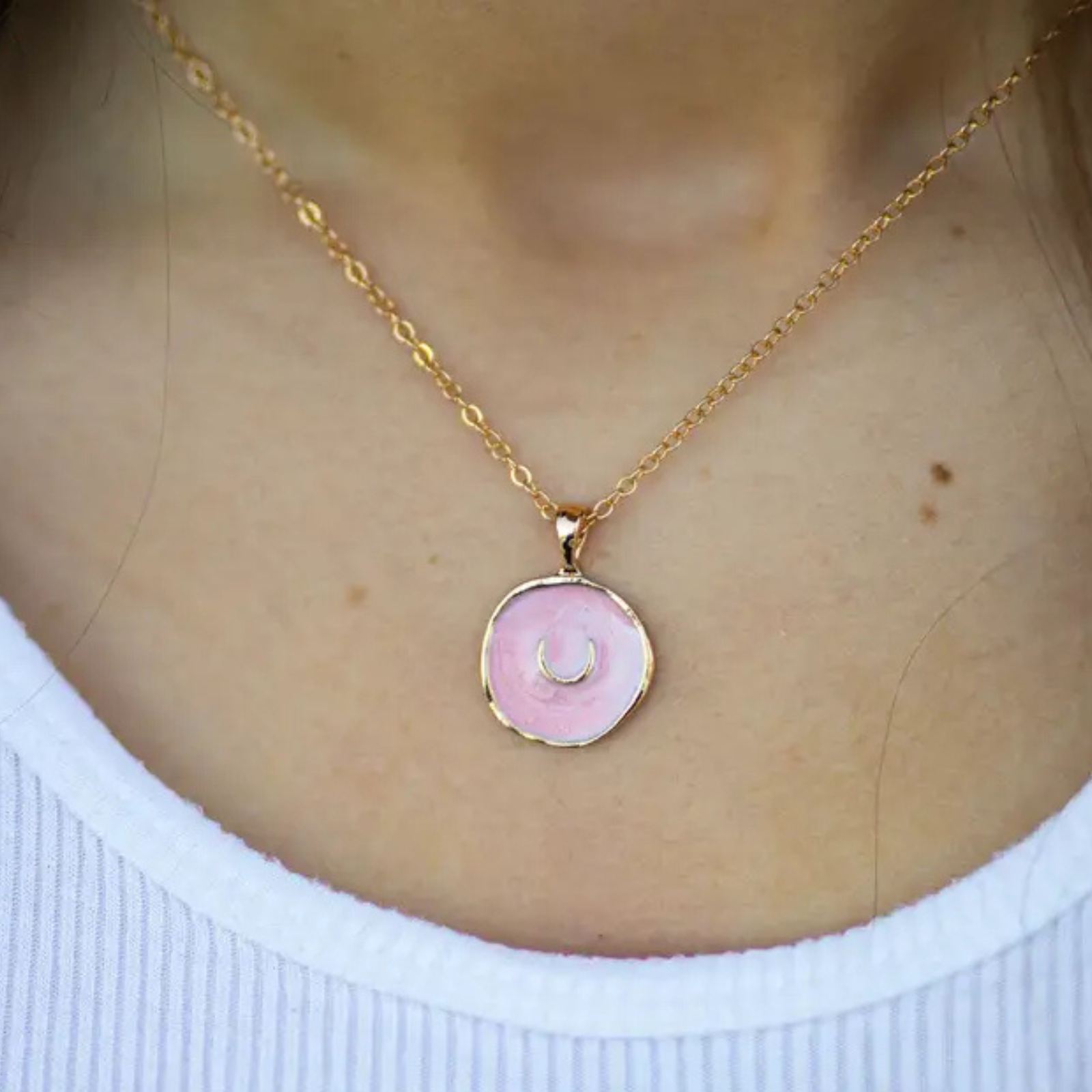 Bridle Up Hope Pink Horseshoe Pendant Necklace in Pink/Gold