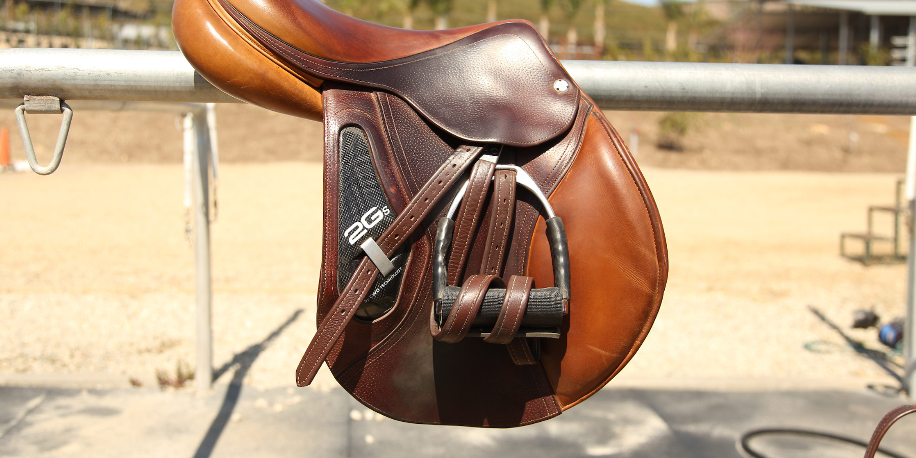 Stirrup Irons & Leathers