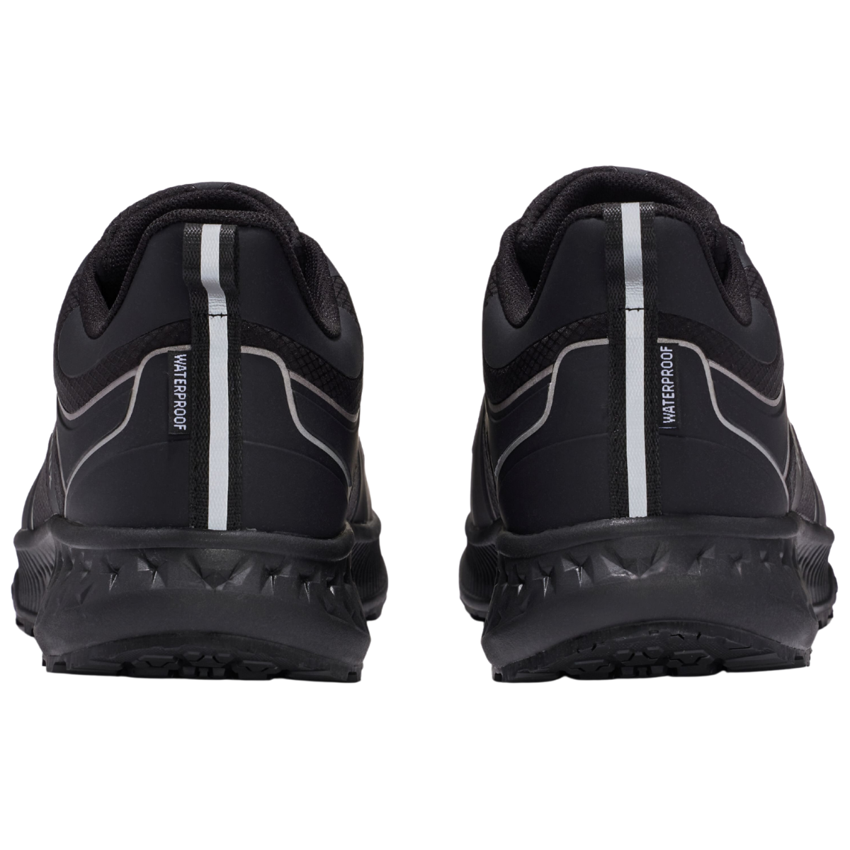 LeMieux Mens 'Trax Viva' Waterproof Sneakers in Black