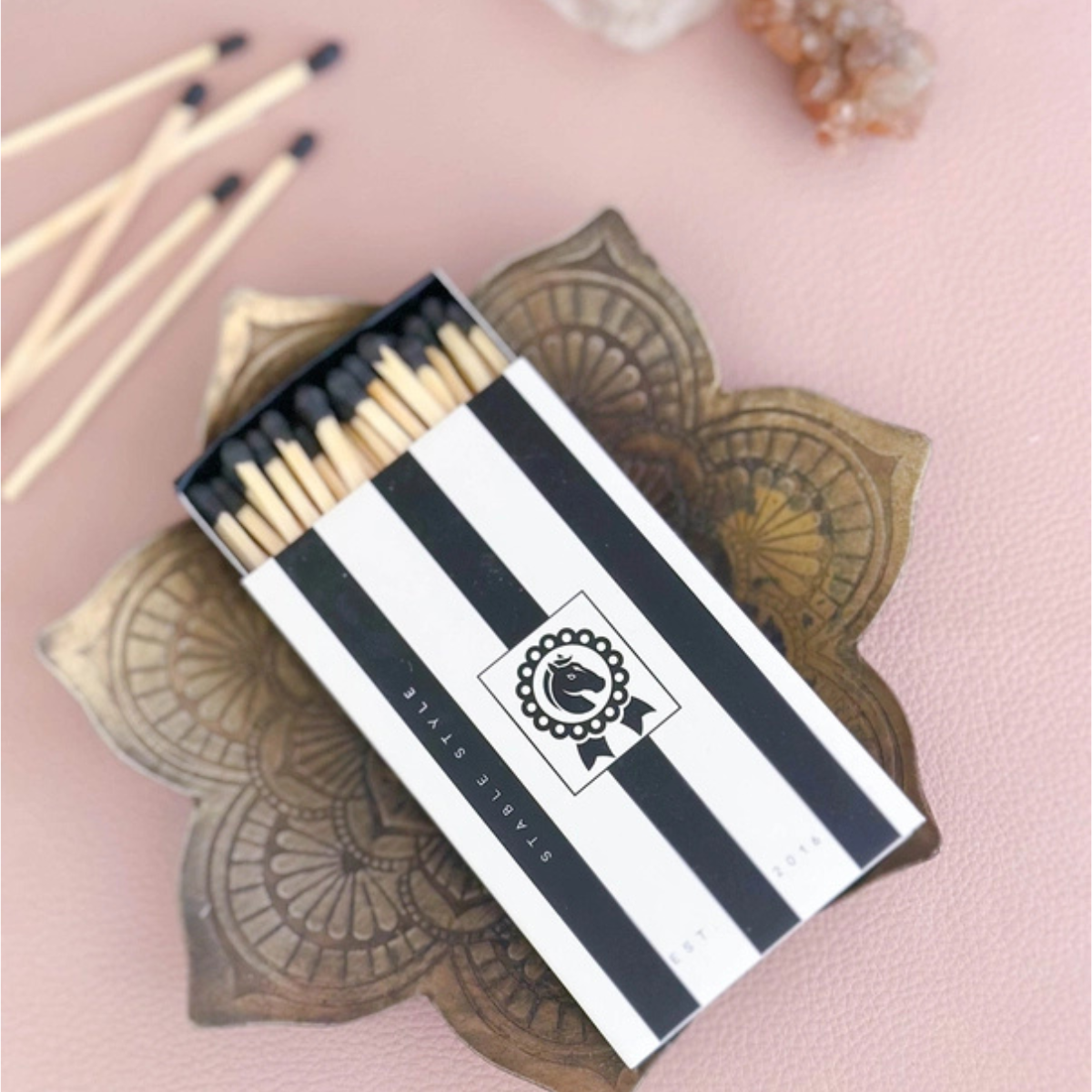 Stable Style Oversized Horseshoe Matches in Black &amp; White Stripe