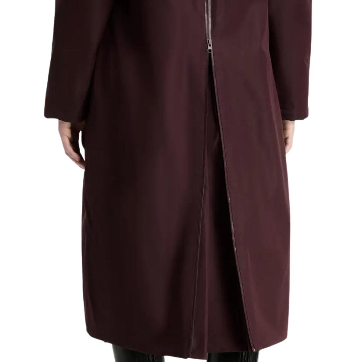 LeMieux 'All Elements' Robe in Damson