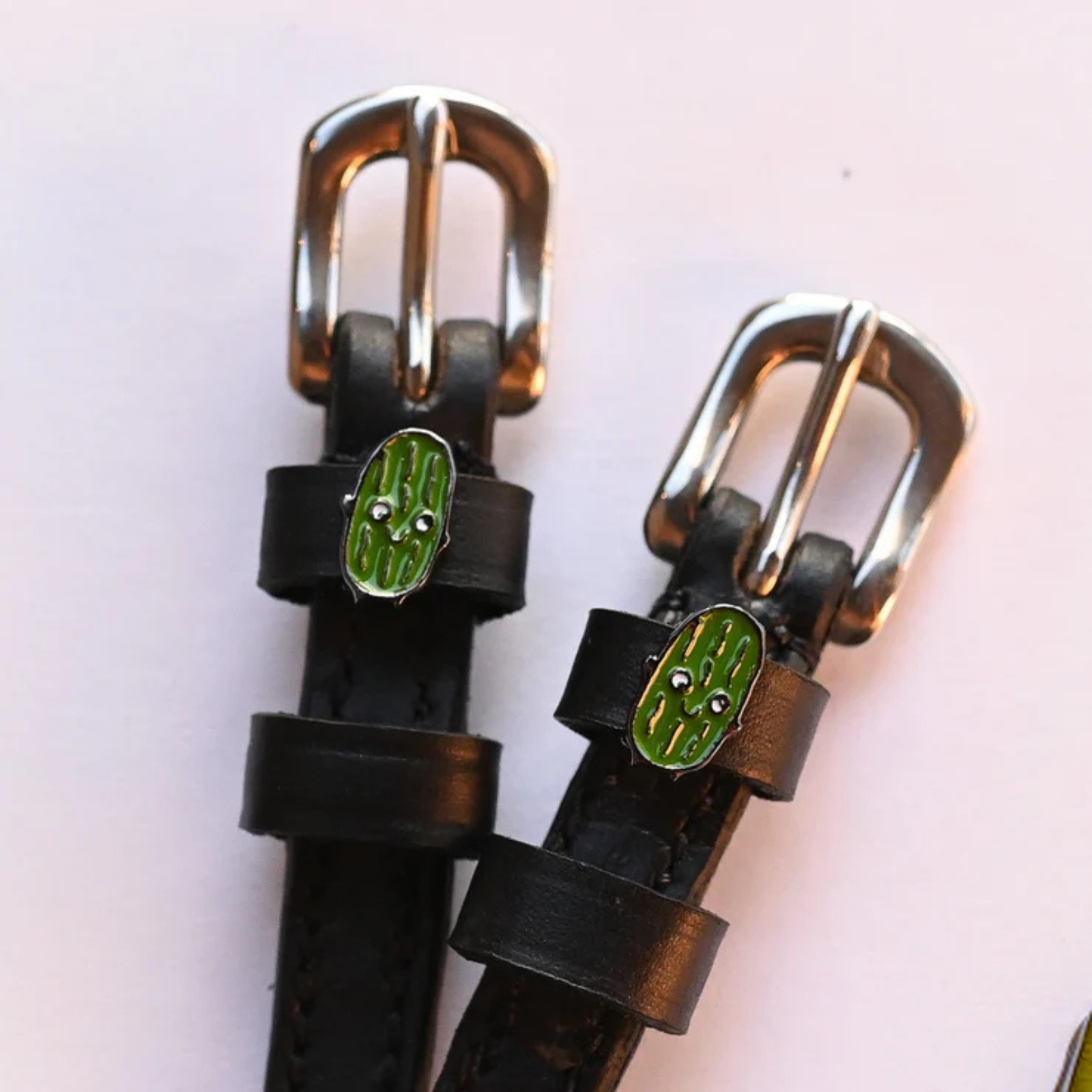 Mane Jane Spur Straps in Pickles