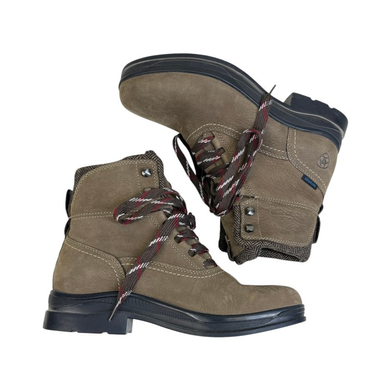 Ariat Barnyard Lace Boots in Brown