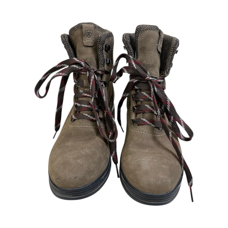 Ariat Barnyard Lace Boots in Brown