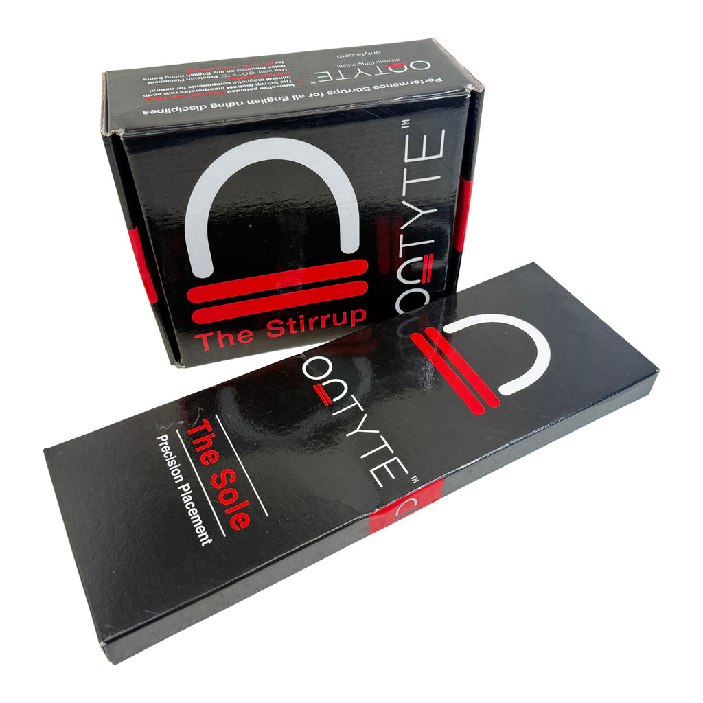 Ontyte Magnetic Stirrup with Soles in Black