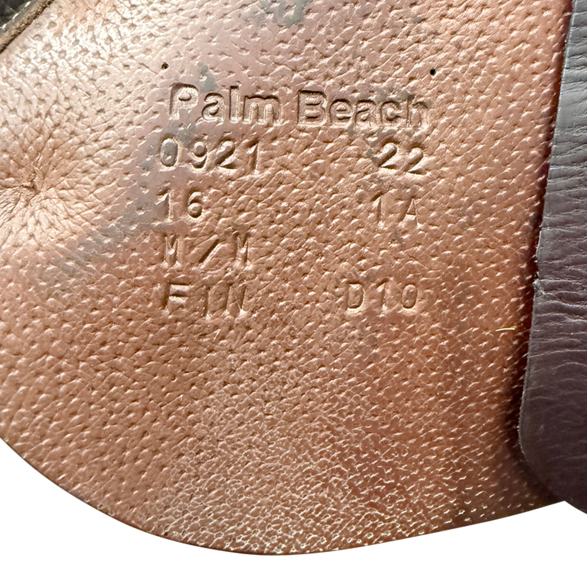 Voltaire 2022 Palm Beach Saddle in Chocolate