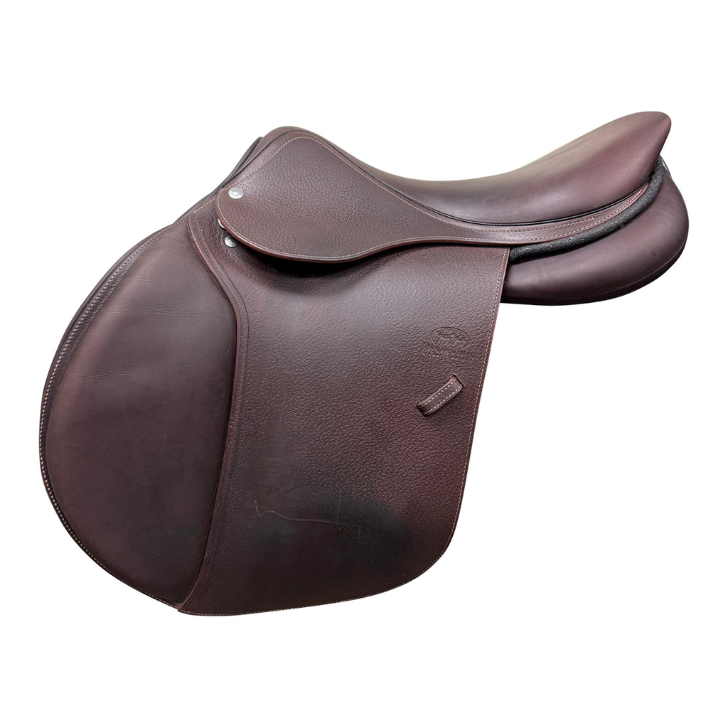 Devoucoux 2021 'Biarritz S' Saddle in Brown