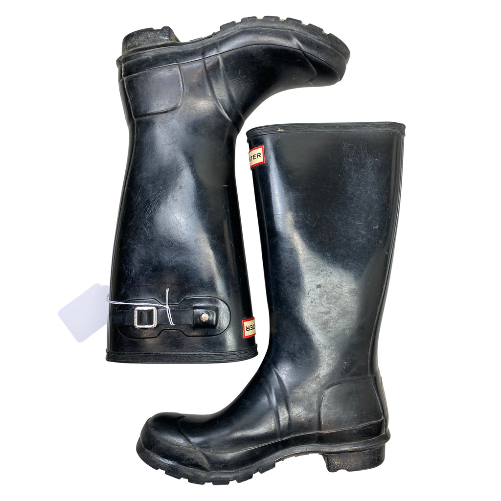 Hunter Original Tall Rain Boot  in Black - Women's 5