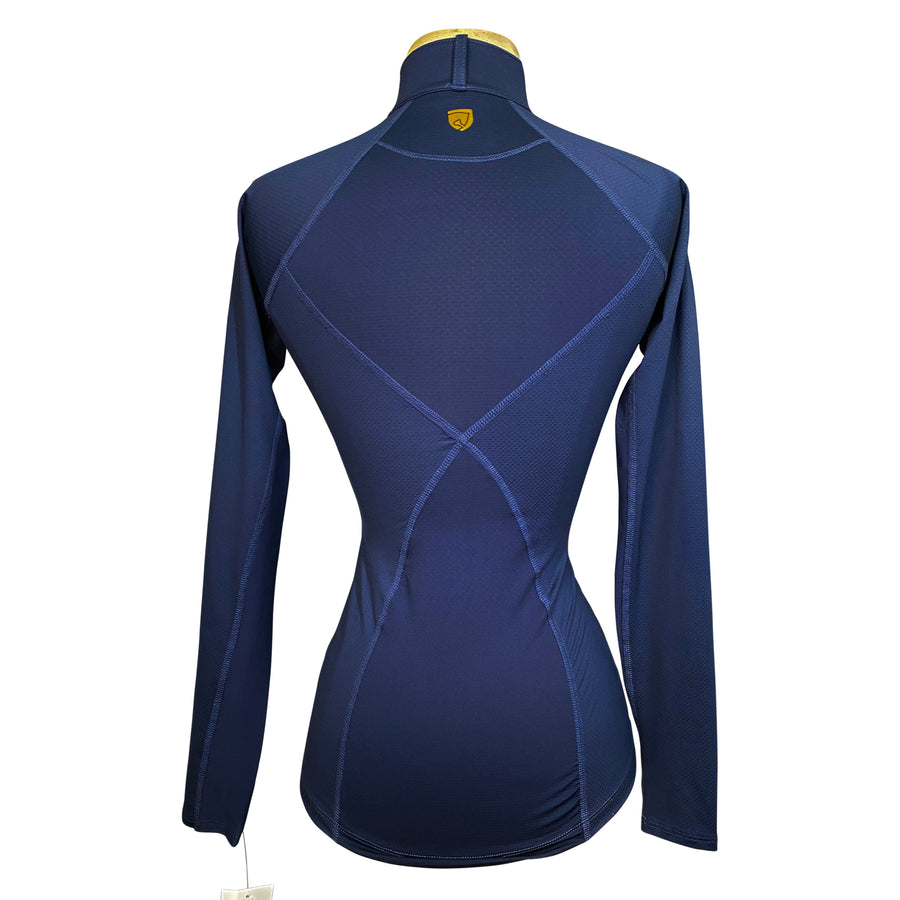 Noble Outfitters 1/4 Zip Sun Shirt in Navy