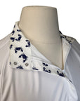 RJ Classics Women's 'Carly' 37.5 Show Shirt in White/Crabs