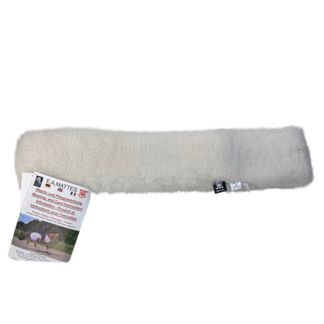 Mattes Sheepskin Girth Cover in W- 31
