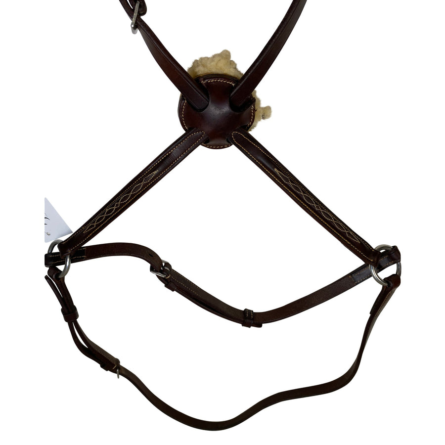 Beval Ltd Figure 8 Noseband in Oak Brown 