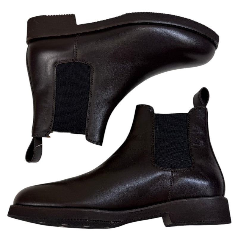 Rakoh 'Redford Chelsea' Short Boot in Chocolate Brown
