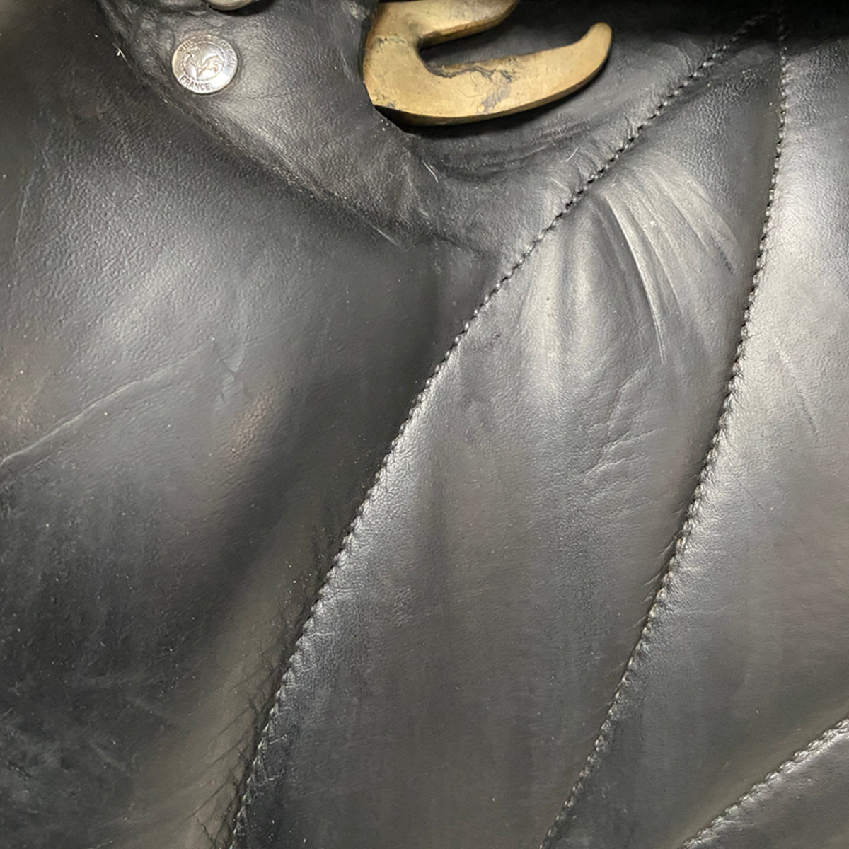 Voltaire 2018 Lexington Monoflap Saddle in Black