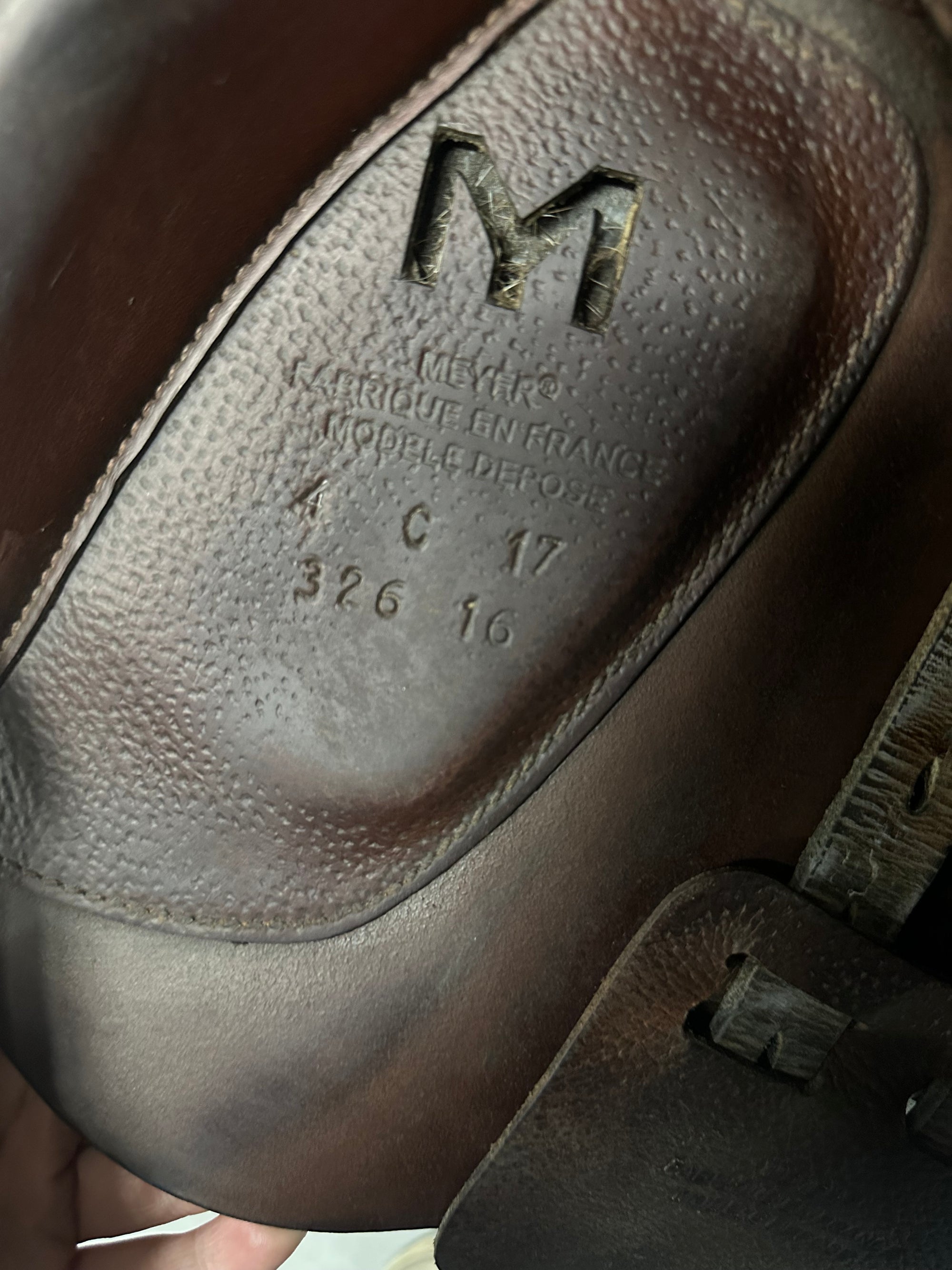 Meyer 2016 Act 2 Jumping Saddle in Brown - 17"
