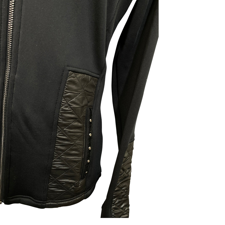 Kingsland 'Adak' Jacket in Black - Women's Medium