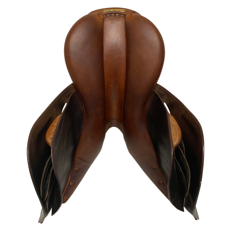 Underside of Butet 2004 Jumping Saddle in Gold