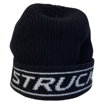 Struck Beanie in Black