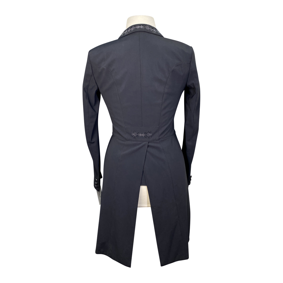 Pikeur 'Lillien' Shadbelly in Black