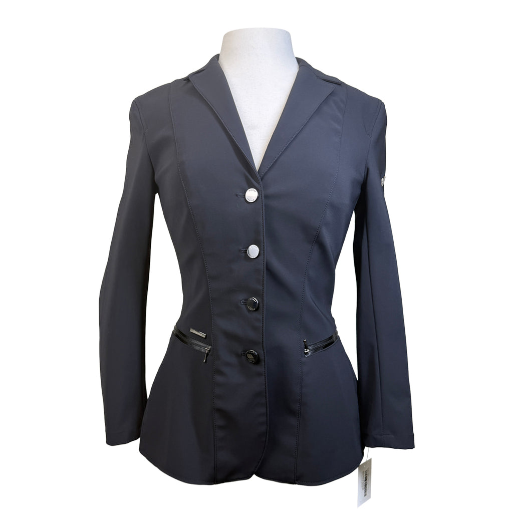 Pikeur 'Paulin' Show Coat in Black