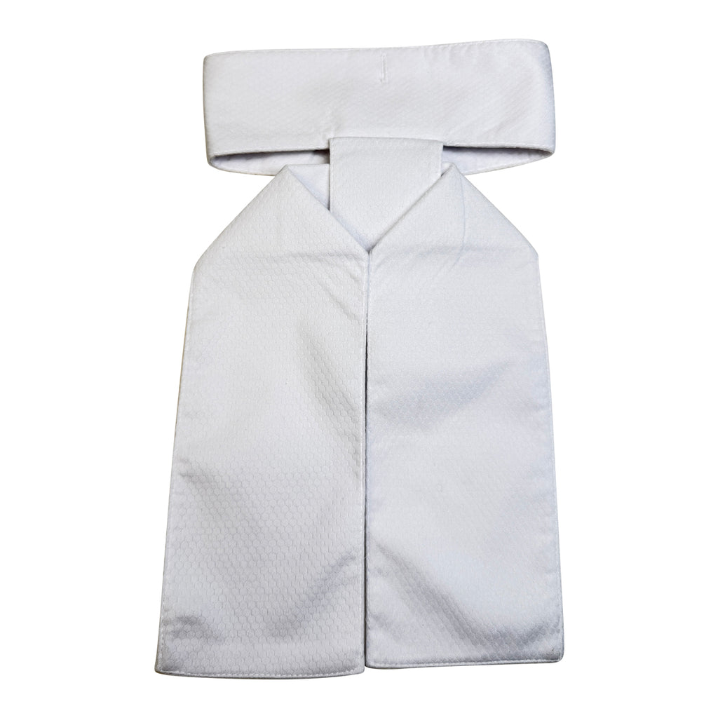 Ovation Dry-Tex Pre Tied Stock Tie in White - Women's Small