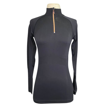 Anique Signature Sun Shirt in Black Swan