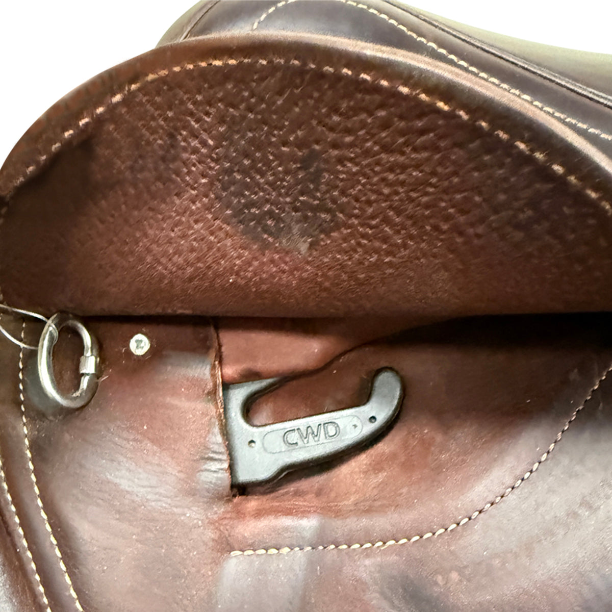 CWD 2024 SE02 Saddle in Brown/Orange