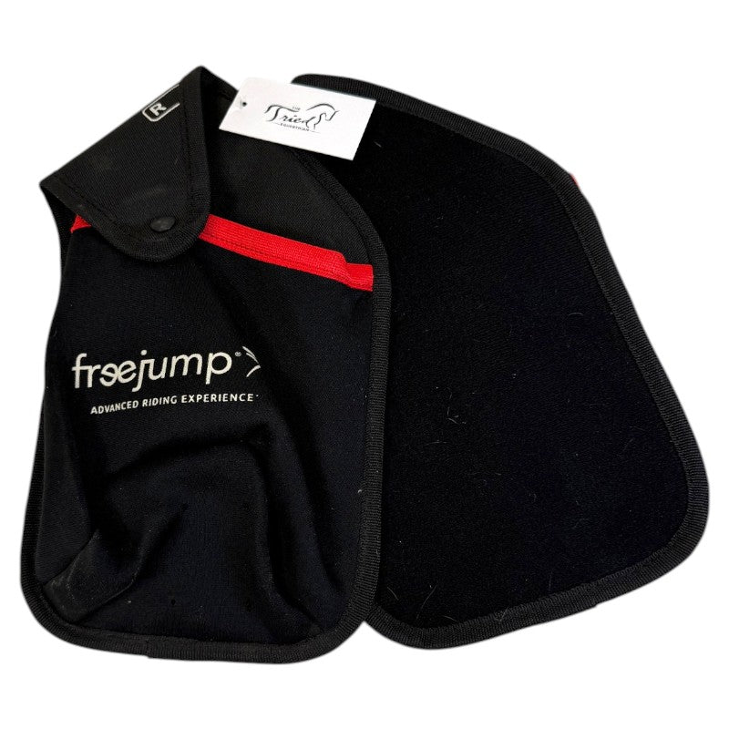 FreeJump Stirrup Iron Covers in Black