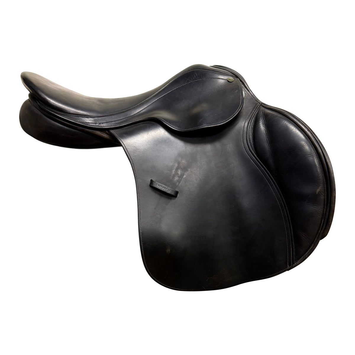 County 'Conquest' Jump Saddle in Black