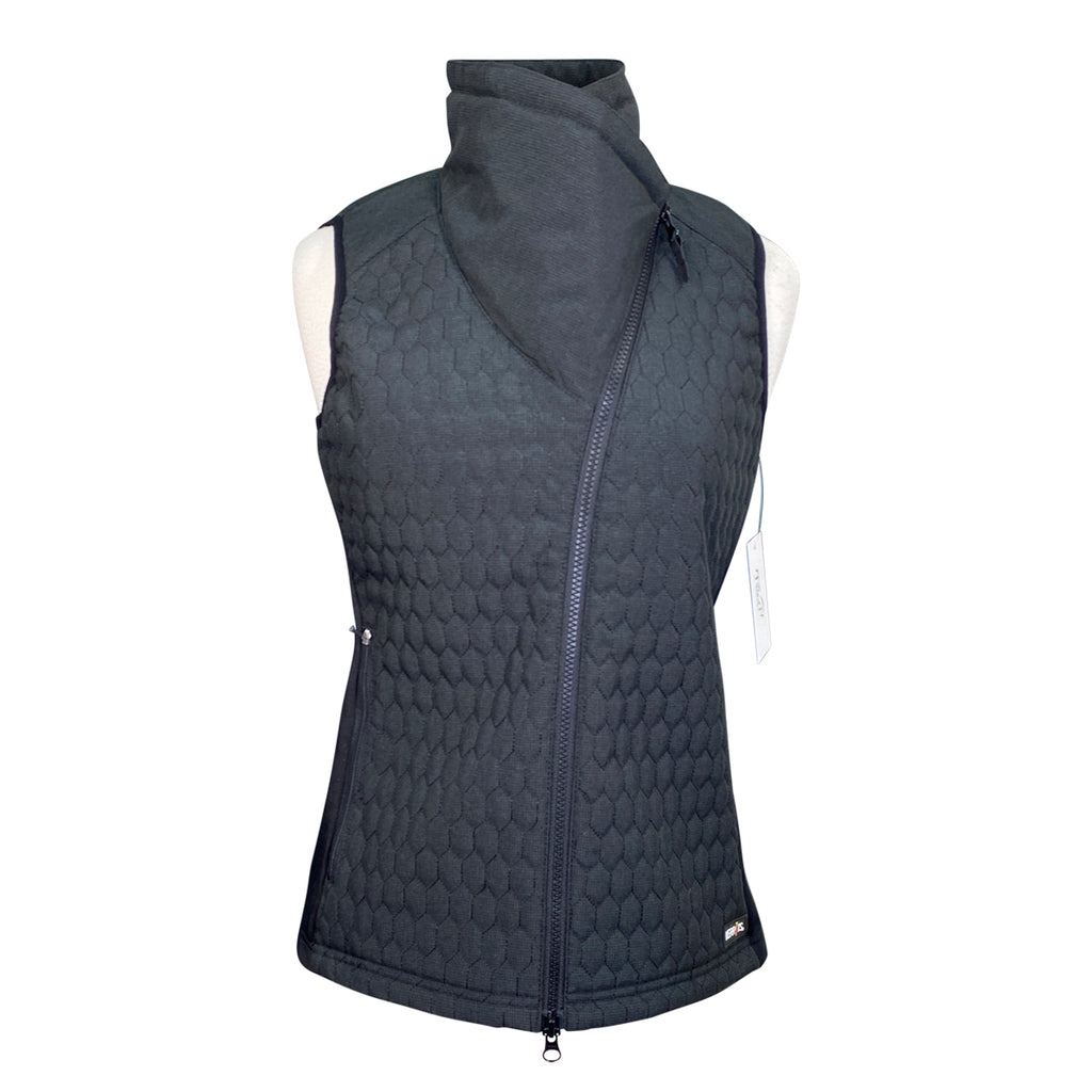 Kerrits Quilted Vest in Black
