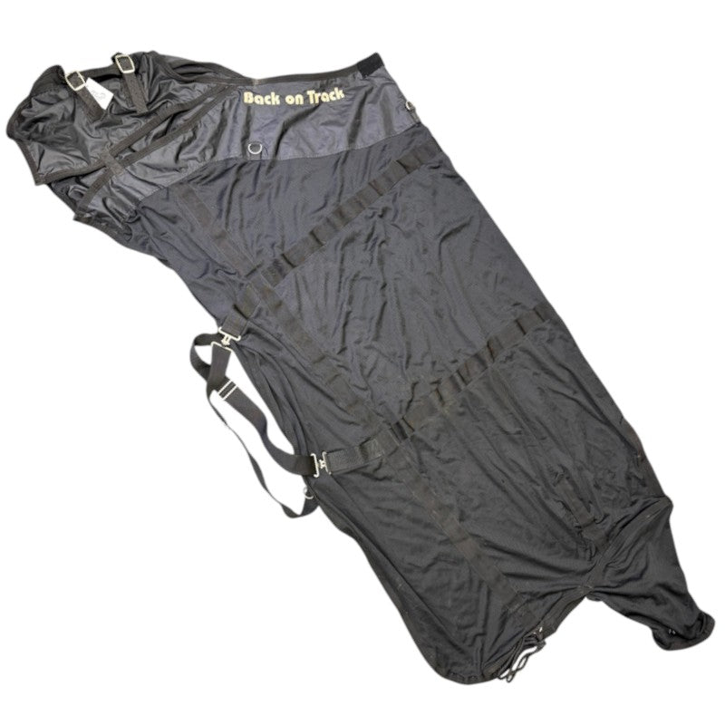 Back on Track Therapeutic Mesh Sheet in Black - 78" (145cm)