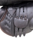 County 'Conquest' Jump Saddle in Brown