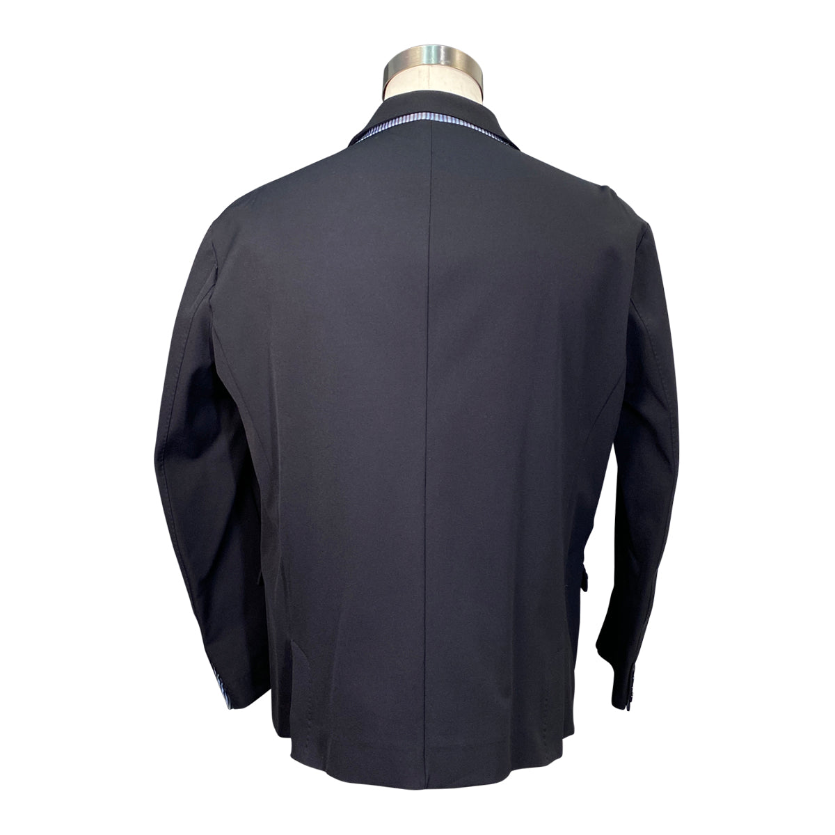 Animo Show Coat in Black