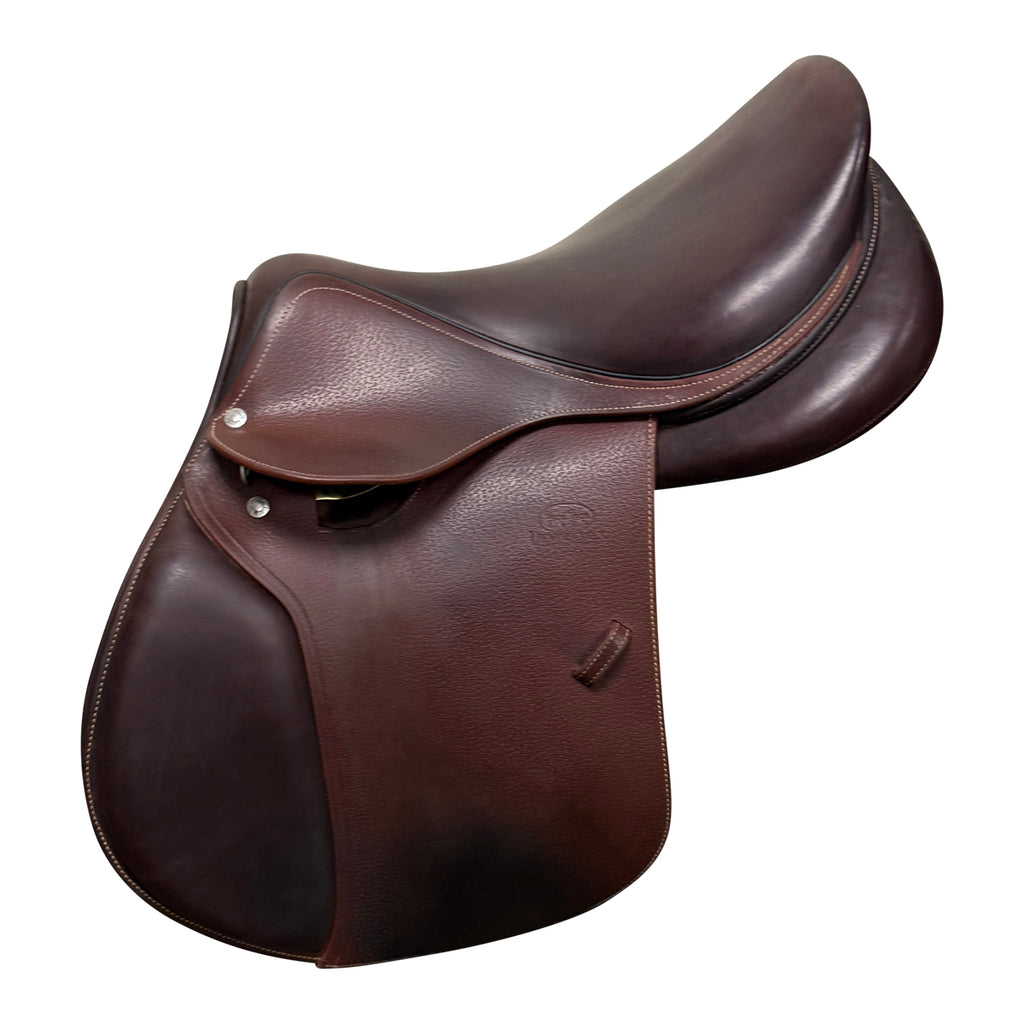 Devoucoux 2019 'Biarritz O' Saddle in Brown
