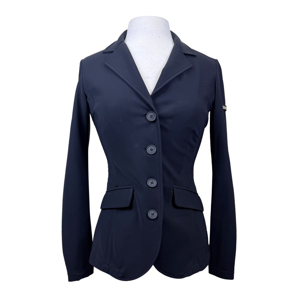 Iago 'Dahlia' Show Coat in Black - Women's IT 40 (US 6)