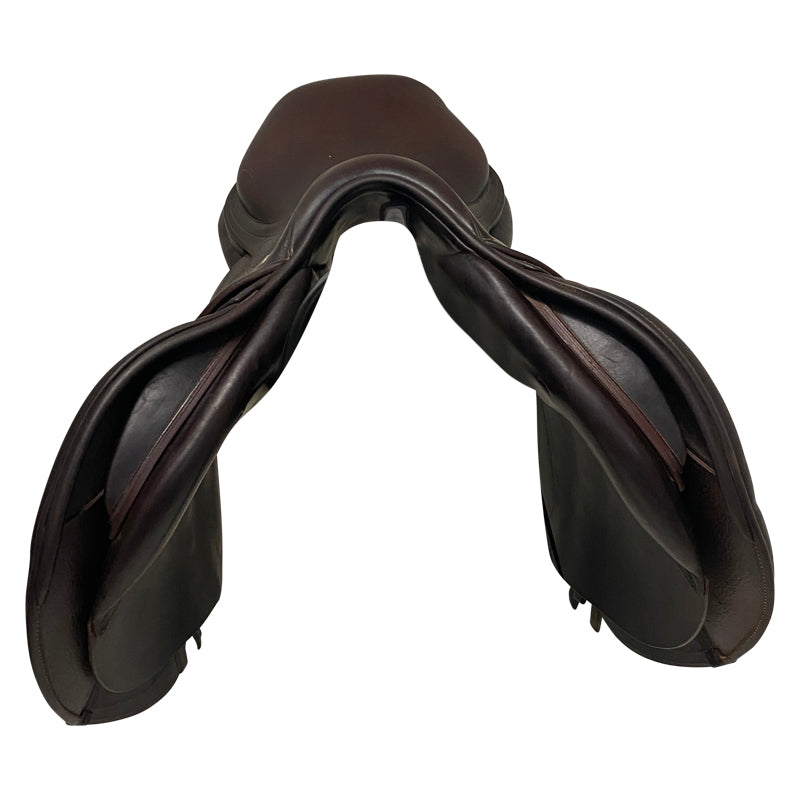 Front of CWD 2018 SE03 Saddle in Brown