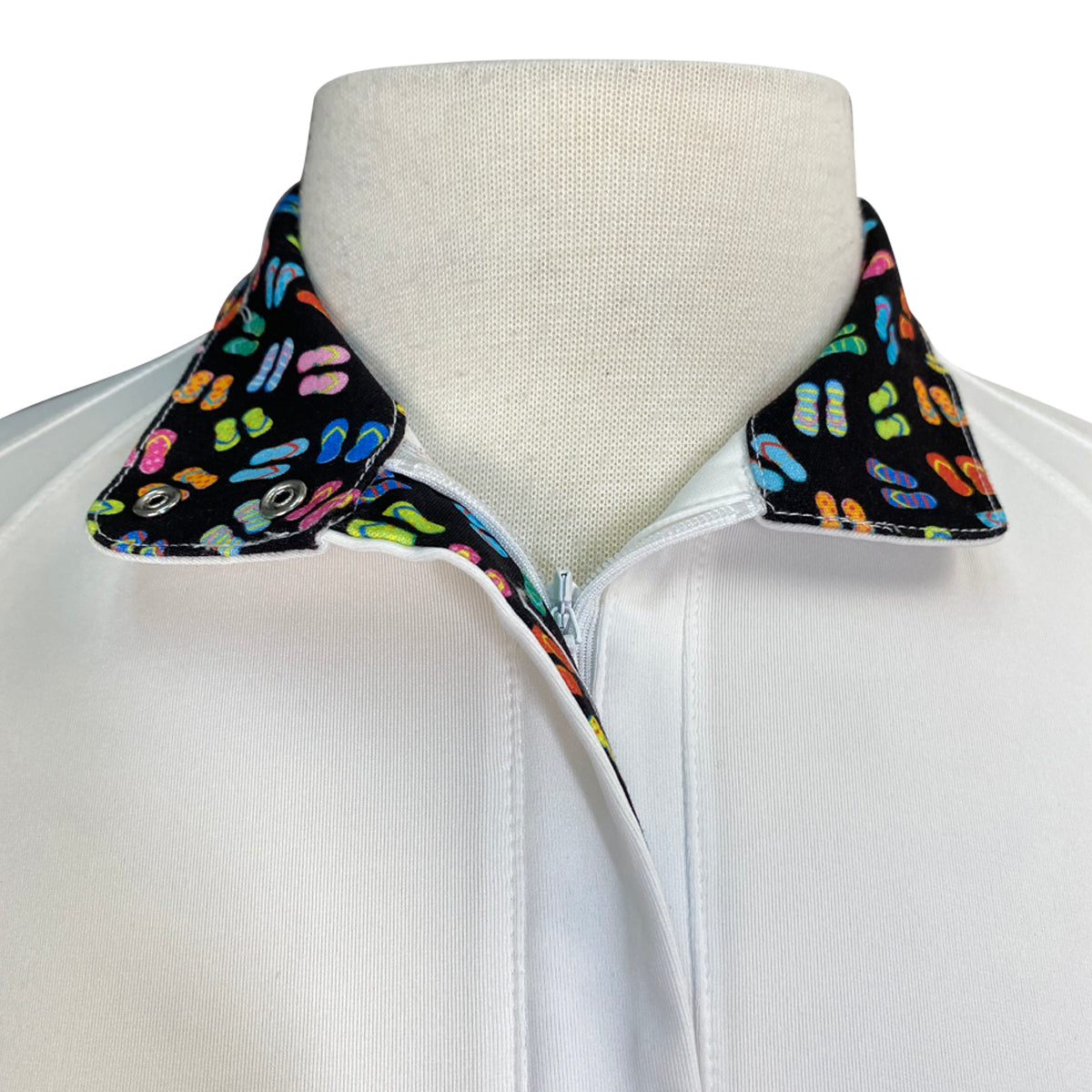 RJ Classics 'Sadie 37.5' Ladies Show Shirt in White/Flip Flops - Women's Small