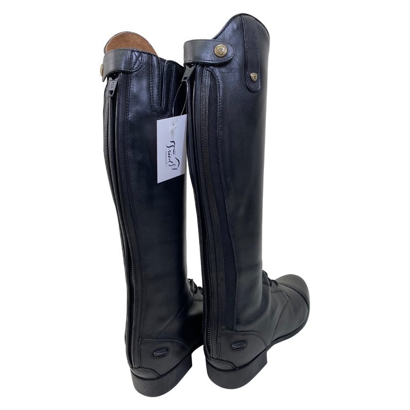 Back of Ariat Heritage Contour Field Boots in Black