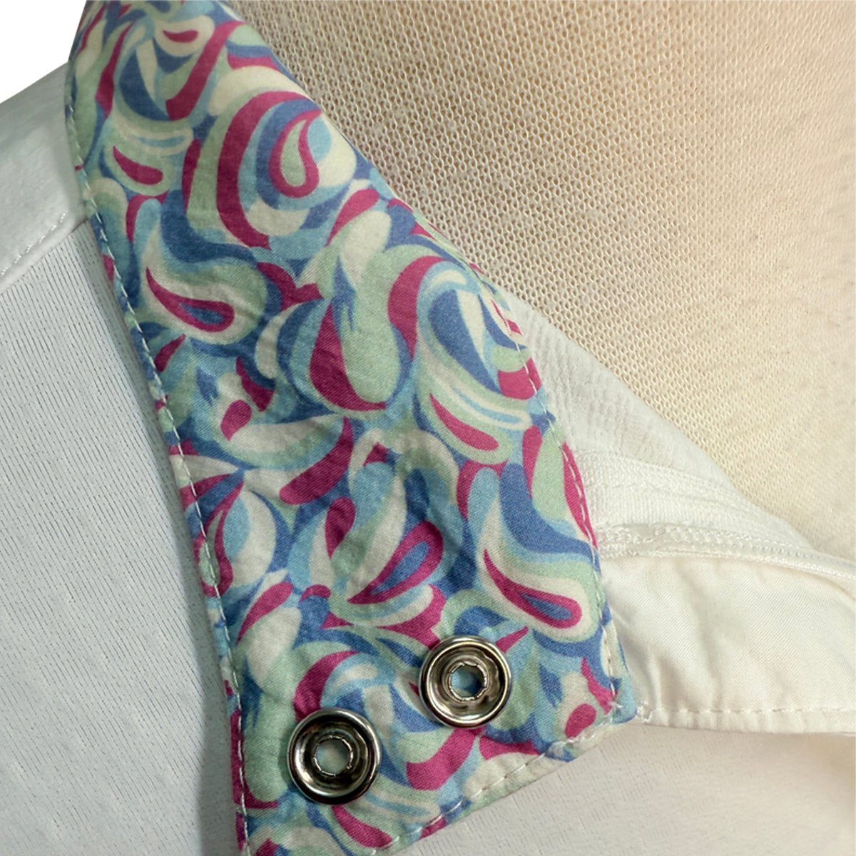 Dover Saddlery 'CoolBlast 100' Show Shirt in White/Paisley