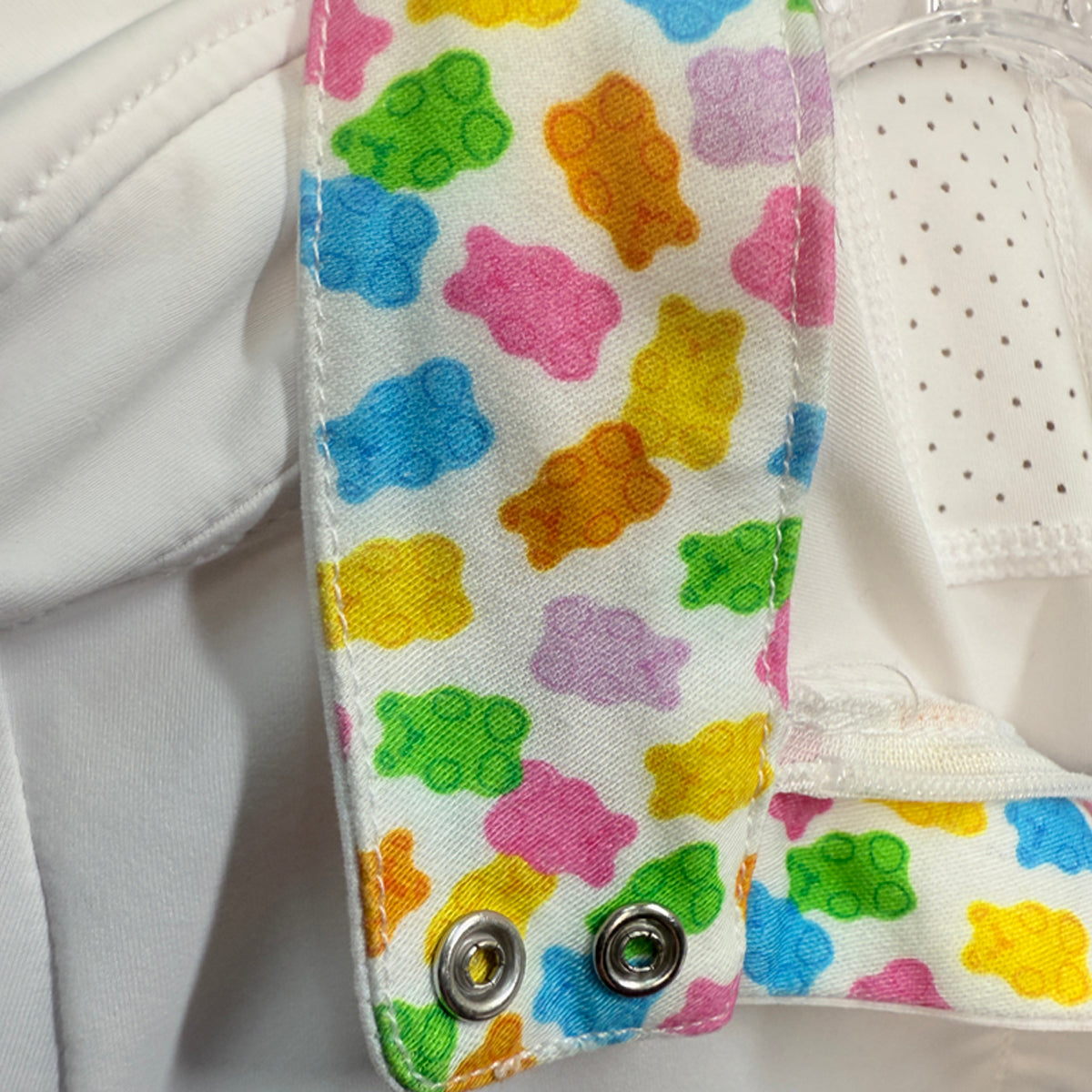 R.J. Classics 'Tori Jr.' Long Sleeve Show Shirt in White / Gummy Bears