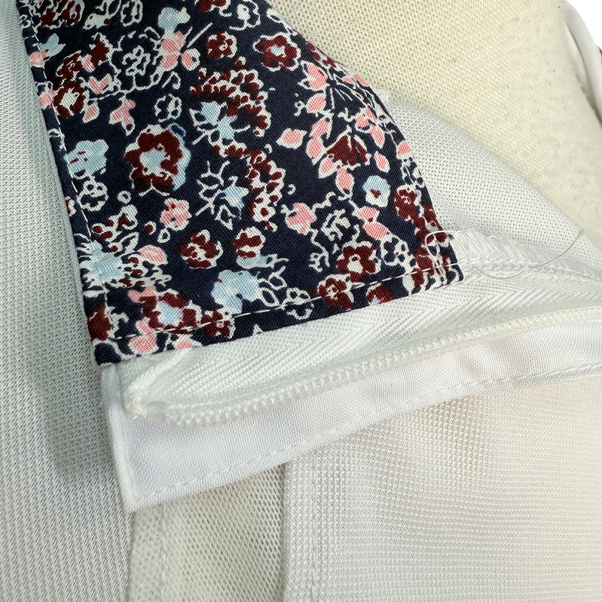 Ariat 'Sunstopper Pro 2.0' Show Shirt in White/Floral Collar