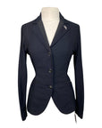 AA Platinum 'MotionLite' Show Coat in Black - Women's XS