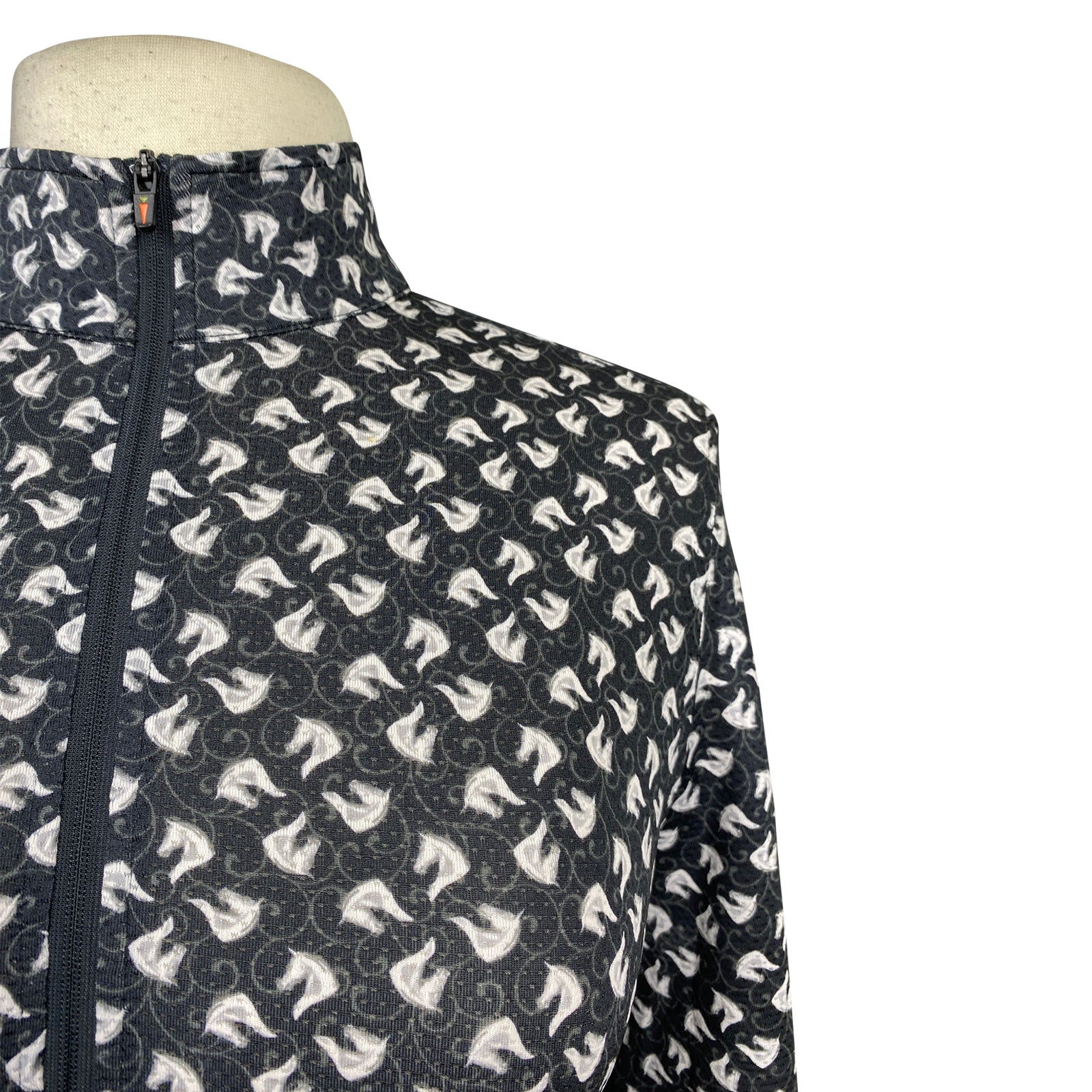 Kerrits 'Aire Ice Fil' Short Sleeve Shirt in Black/Horse Heads - Women's XL