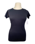 Short Sleeve Seamless Athletic Tee in Black