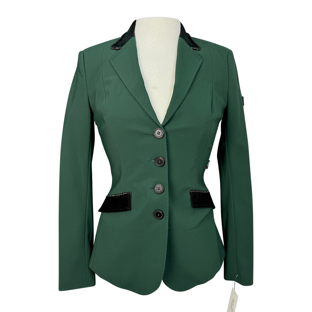 Equiline Custom 'GAIT' X-Cool Show Coat in Hunter Green/Black