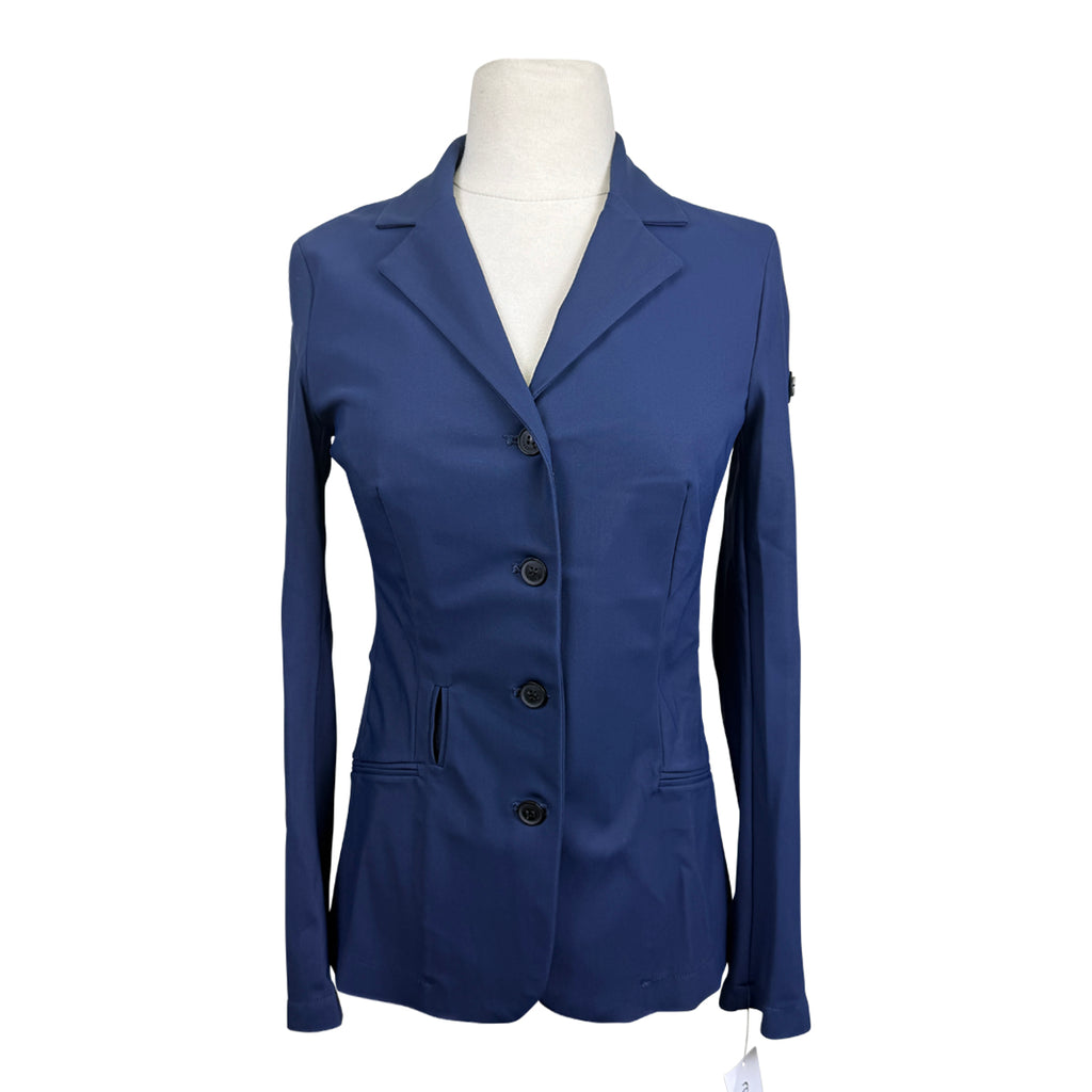 Oscar & Gabrielle 'Jade' Light Airbag Show Jacket in Blue Storm