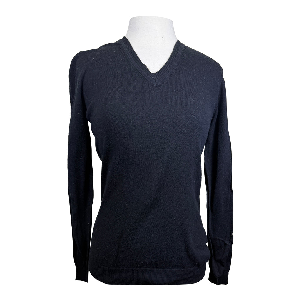 Callidae The V Neck Sweater in Black