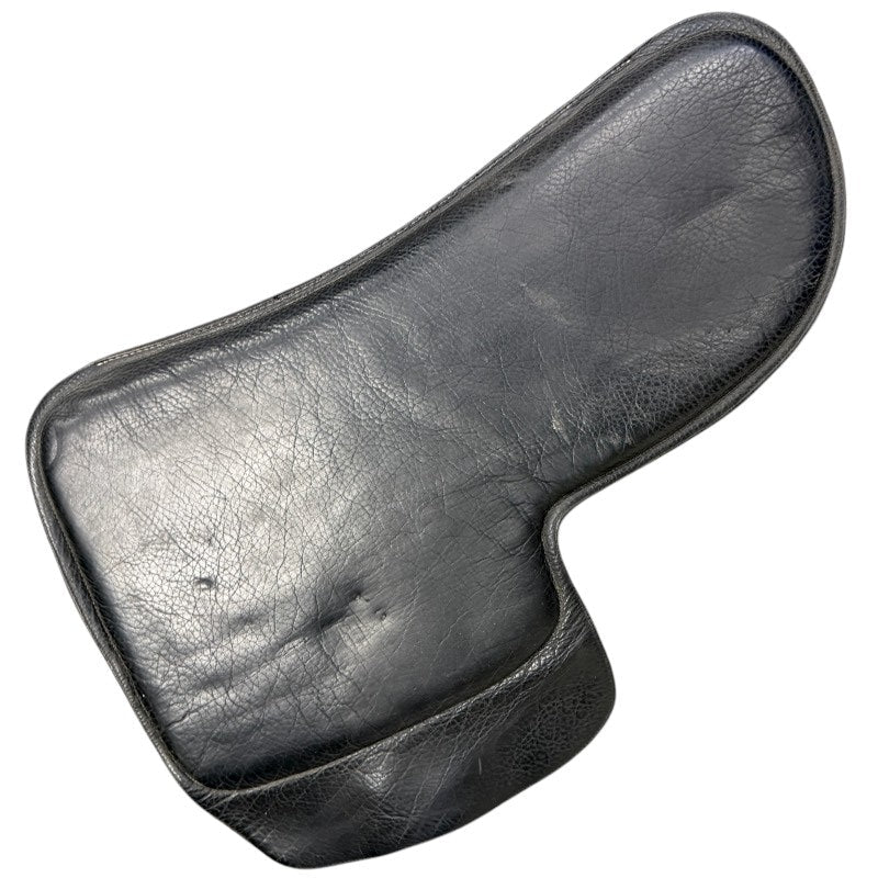 SaddleRight English Glove Leather Saddle Pad in Black