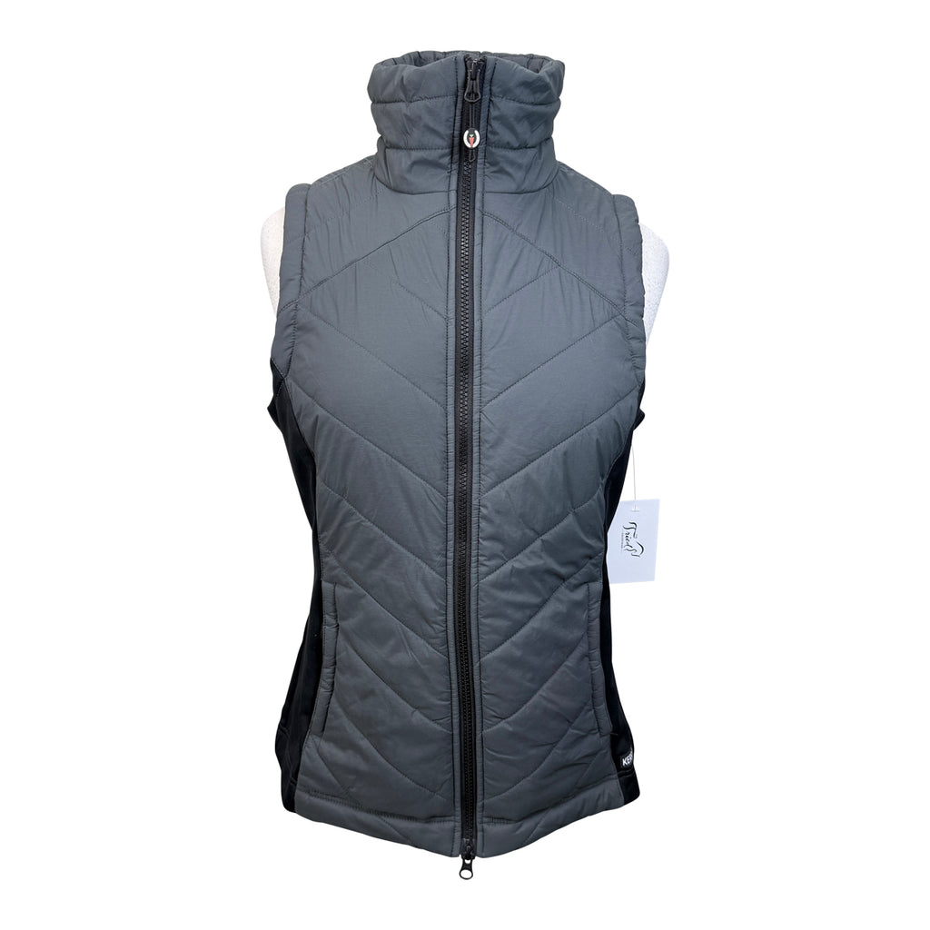 Kerrits 'Counterbalance' Vest in Stone