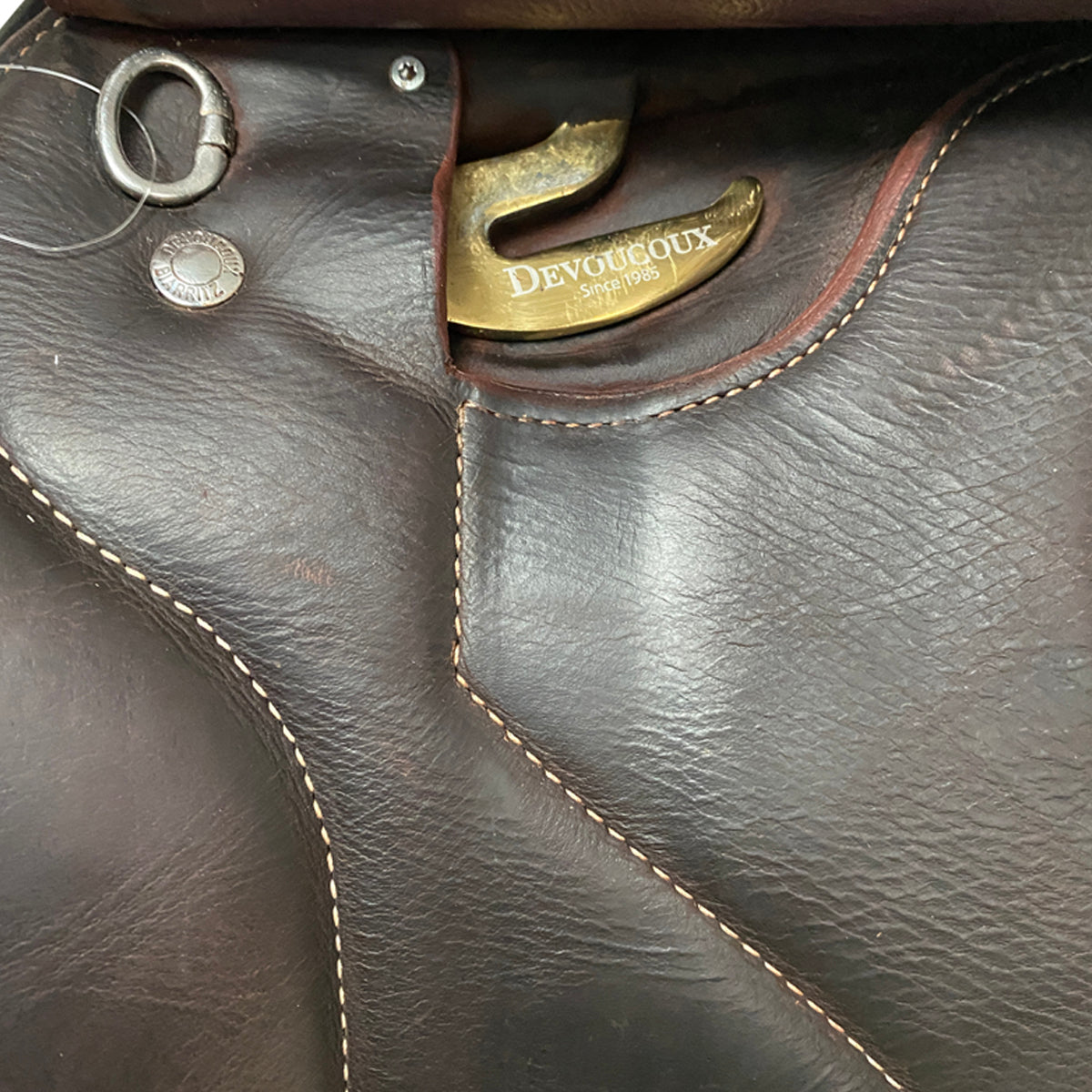 Devoucoux 2023 &#39;Biarritz S&#39; Jump Saddle in Havana